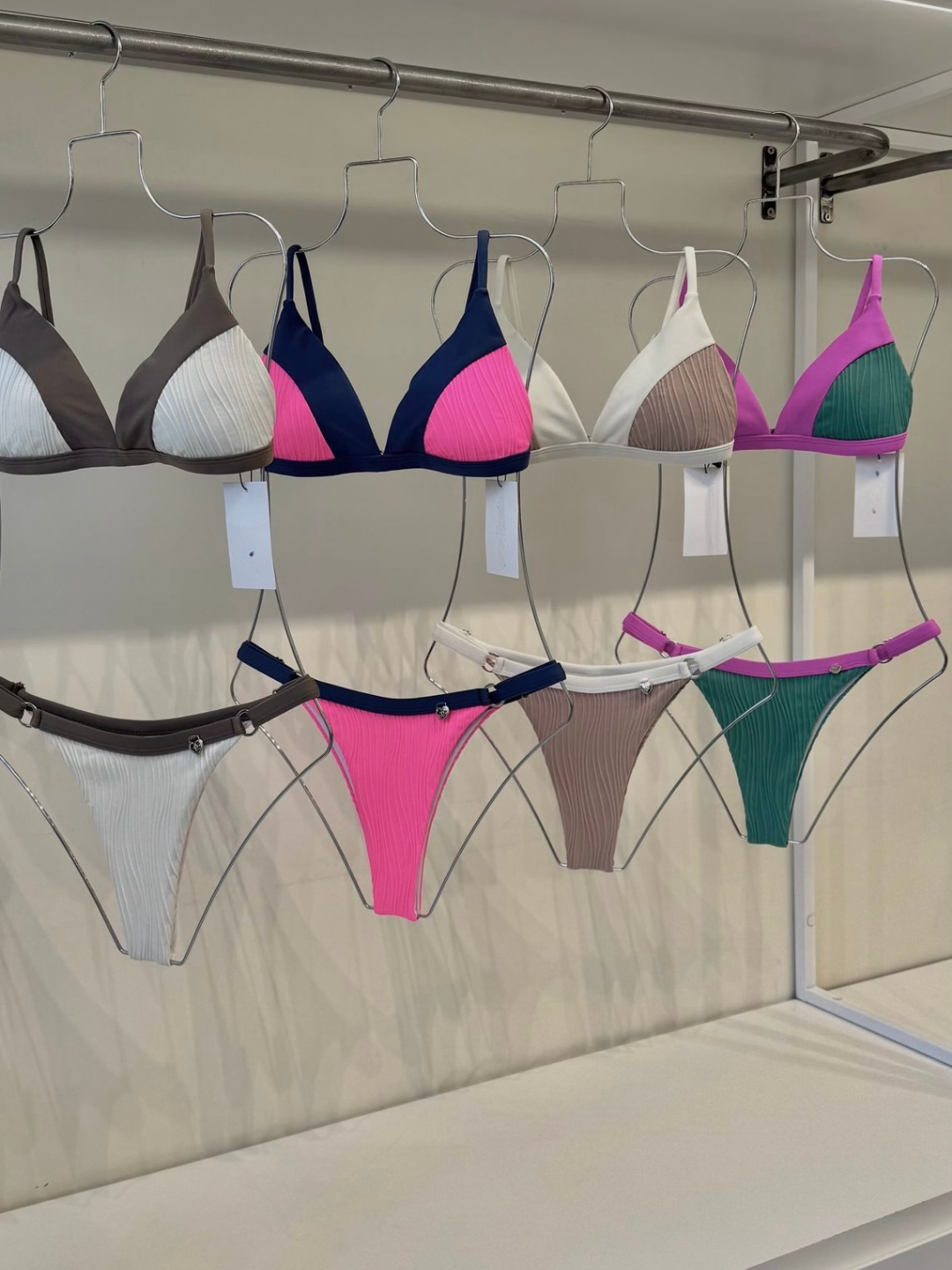 Conjunto JULIE