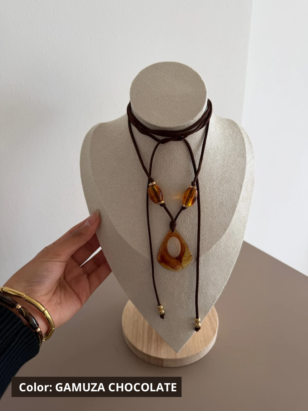 Collar CAPRI